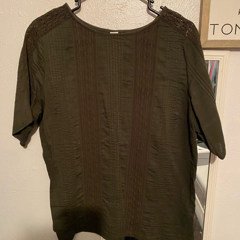 Like new old navy top